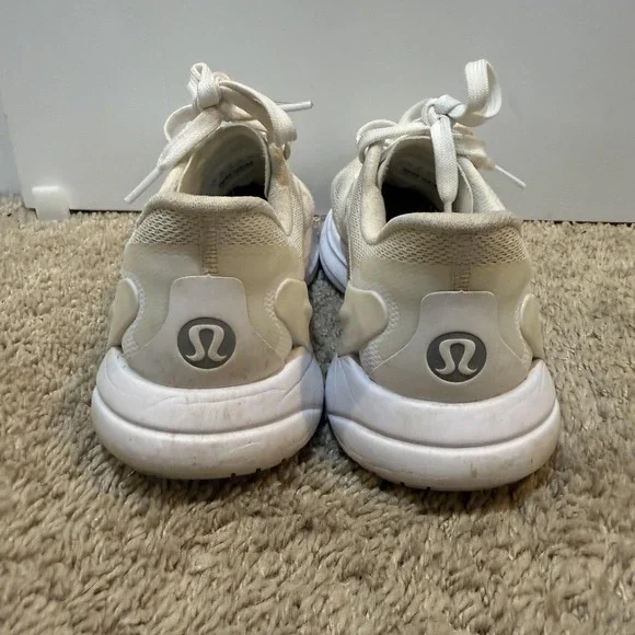 Lululemon Blissfeel Run 2 Shoes Womens Size 8 White Running Sneakers Cushioned - Picture 4 of 10